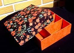 Æske med ruminddeler (4-kantet æske str 6)