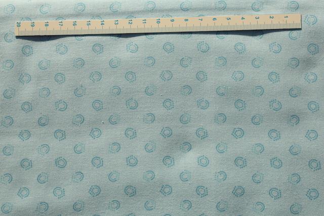 Blå Patchworkstof - Lyseblå "firkanter"