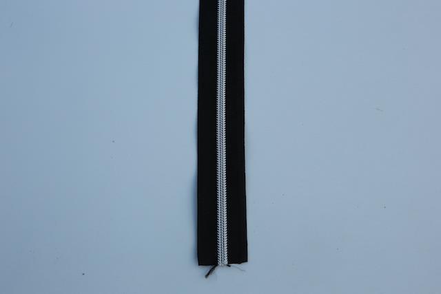 Sort 6 mm Lynlås i metermål med Sølv "tænder"