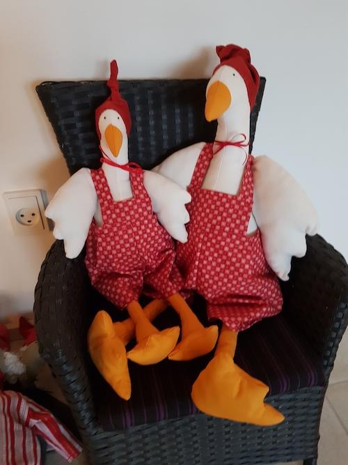 Jeg har syet disse søde julenisse og julegæs Nogle jule ophæng og små Mug Rugs 