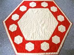 Else juletræstæppe med 12 pakker mønster