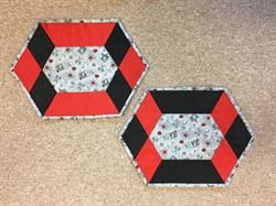 Gertrud Dækkeserviet mønster