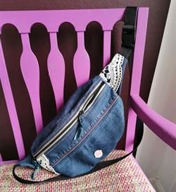 Bumbag syet af cowboy bukser med blonder