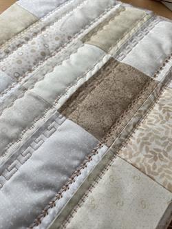 Sy små kosmetikpunge og penalhuse med lynlås 21. Jan 26 fra kl 13-16