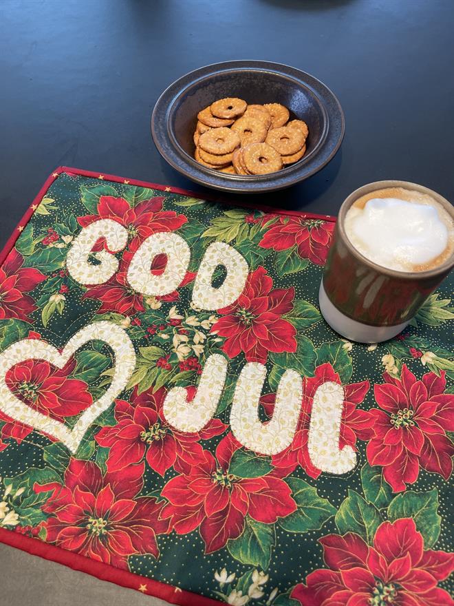 God jul applikeret på løber / dækkeserviet mønster som PDF fil