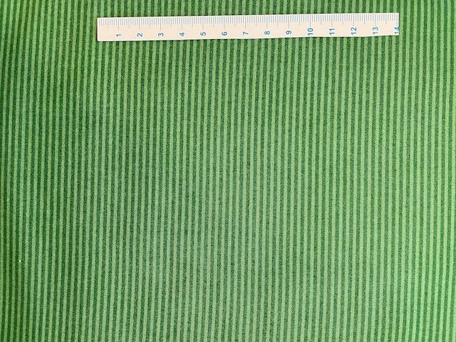 Grønne striber på grøn patchworkstof 