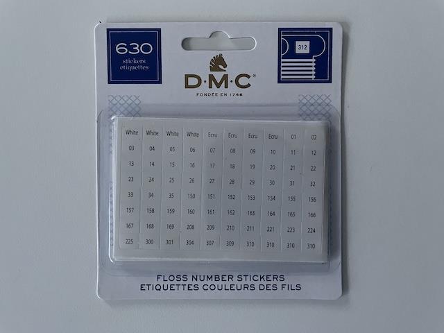 Label med 630 DMC farver numre fra DMCDMC label med 630 farvenumre – perfekt til opbevaring og organisering af dit broderigarn
