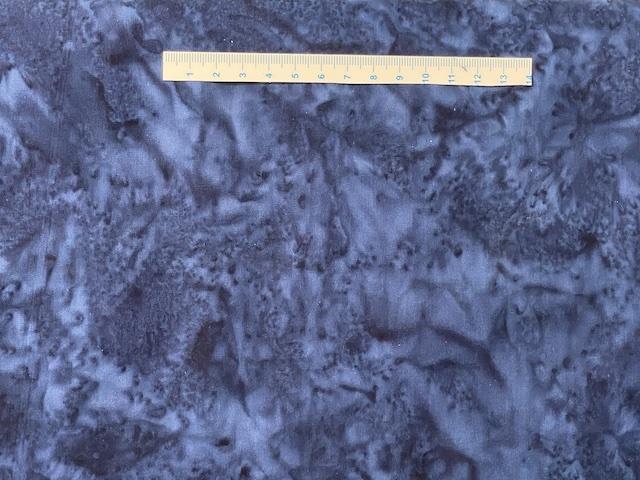 Batik Patchworkstof Meleret mørkeblå