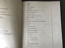 Og julen varer lige til påske - Stitchery bog af Lisbeth Nørbach