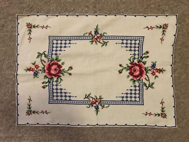 Patchwork og broderi i sød engle