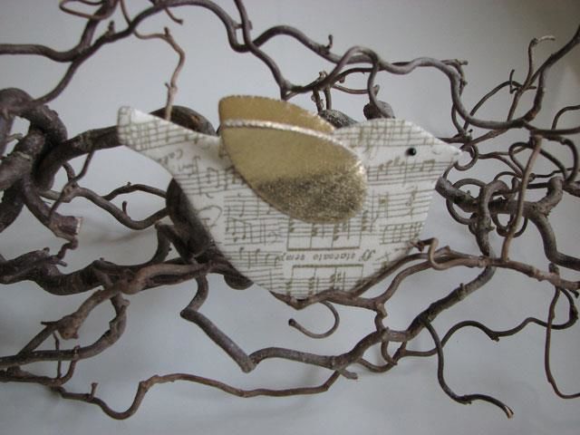 sy din egen sangfugl i patchwork – mønster med papskabelon