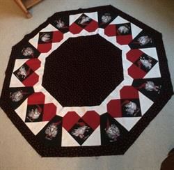 Mie Dug/Juletræstæppe 8 hjerter mønster