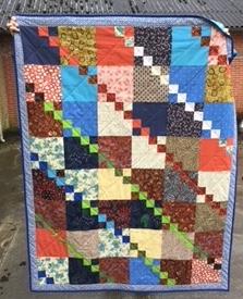 Andres udgaver Prøv at se andre udgaver af samme tæppe/ mønster som min kunder, har syet efter dette gratis mønster. Er de ikke flotte ??
