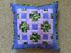 Mønster til pude med grafisk mønster