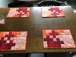 Ingas udgave af HANNES patchwork forårsleg.