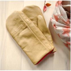 Luffer i skind/broderi - som PDF fil