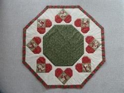 Nanna Juletræstæppe/Dug Med 8 Hjerter mønster