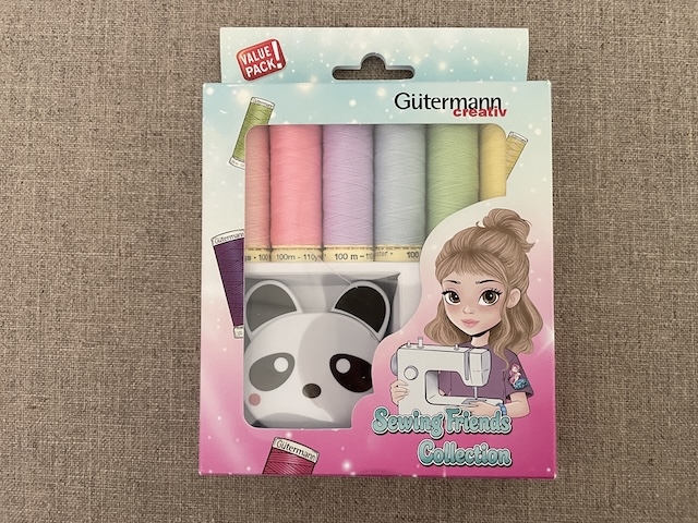 Gutermann creativ – Swing Friends Collection 6 ruller sytråd og målebånd