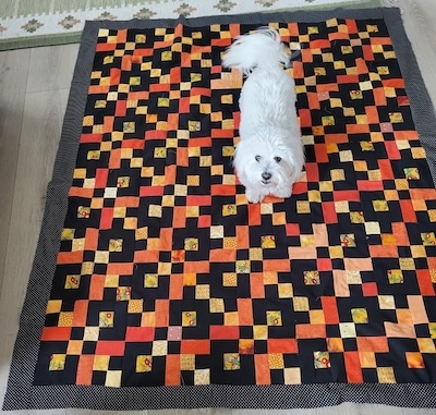 Ane-Maries resteræs patchwork tæppe