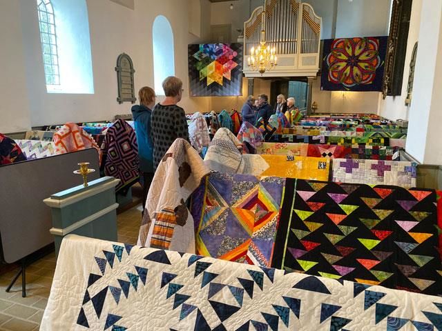 Vejerslev kirke stor patchwork udstilling